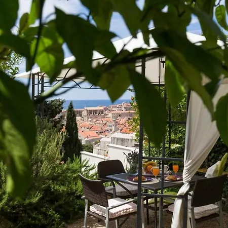 Purple Rain - Studio With Terrace And Sea View Apartmán