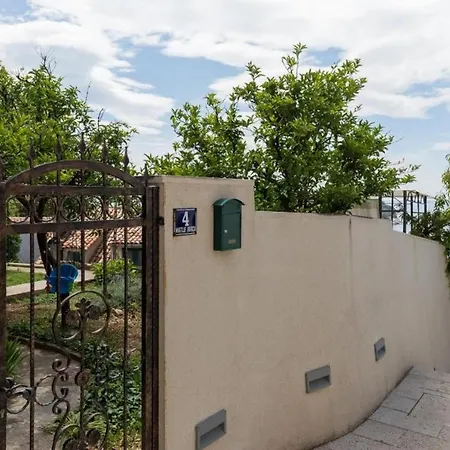 Purple Rain - Studio With Terrace And Sea View Appartement Dubrovnik