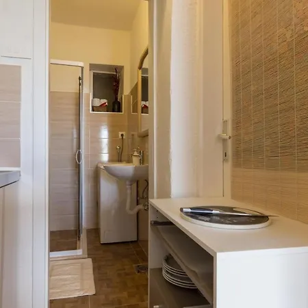Purple Rain - Studio With Terrace And Sea View * Dubrovnik